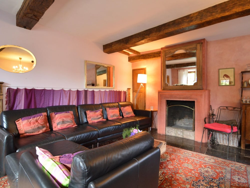 Elegant Stay Comblain fairon — 4-Star Luxury Hotel in Hamoir, Belgium
