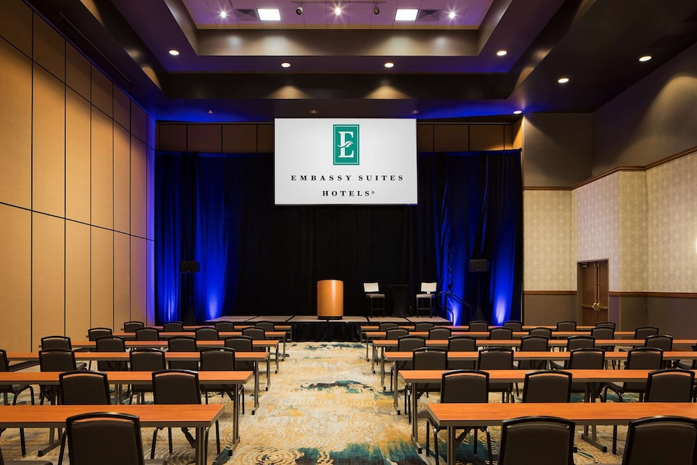 Embassy Suites by Hilton Dallas Frisco Hotel & Convention Center - photo 54