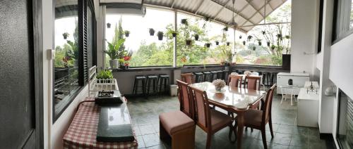 Chez Faustine - carbon neutral hotel in Bandung