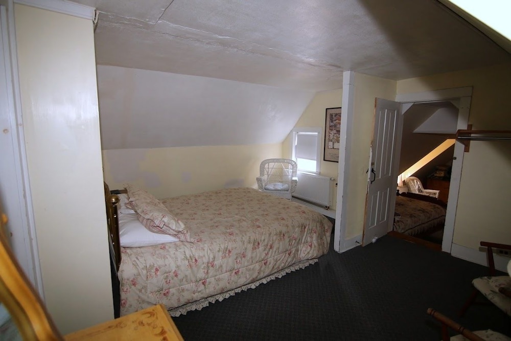 Salt Ash Inn - photo 57