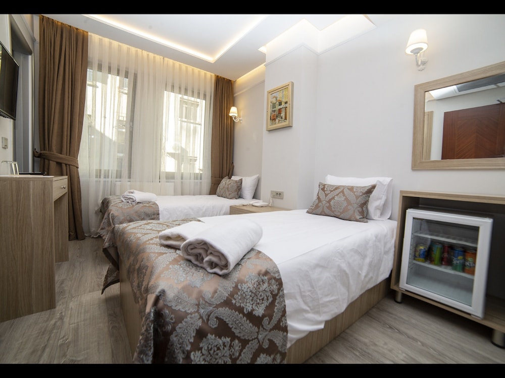 HHK Hotel Downtown — 4-Star Luxury Hotel in Istanbul, Turkey