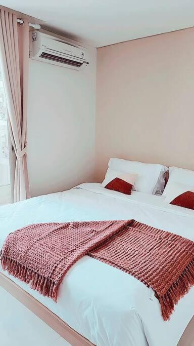 Kyoto Home 京都 2BR 53 Sqm at Downtown Semarang — 4-Star Luxury Hotel in Semarang, Indonesia
