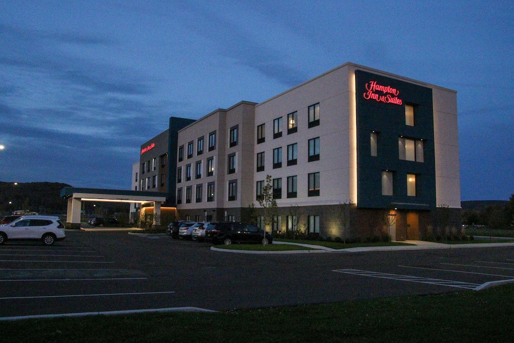 Hampton Inn & Suites Olean - photo 71