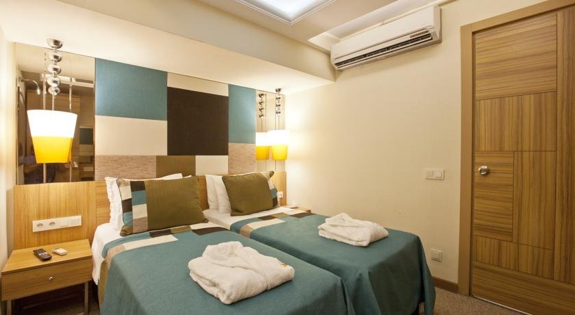 Collage Cihangir Apart — 4-Star Luxury Hotel in Istanbul, Turkey