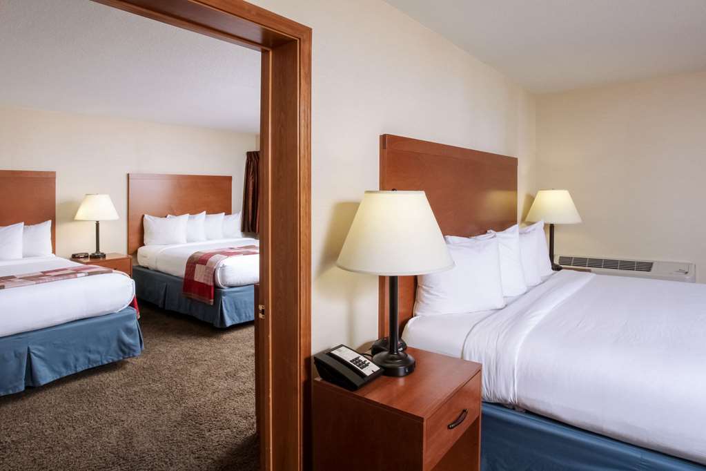 Quality Inn Oakwood - photo 3