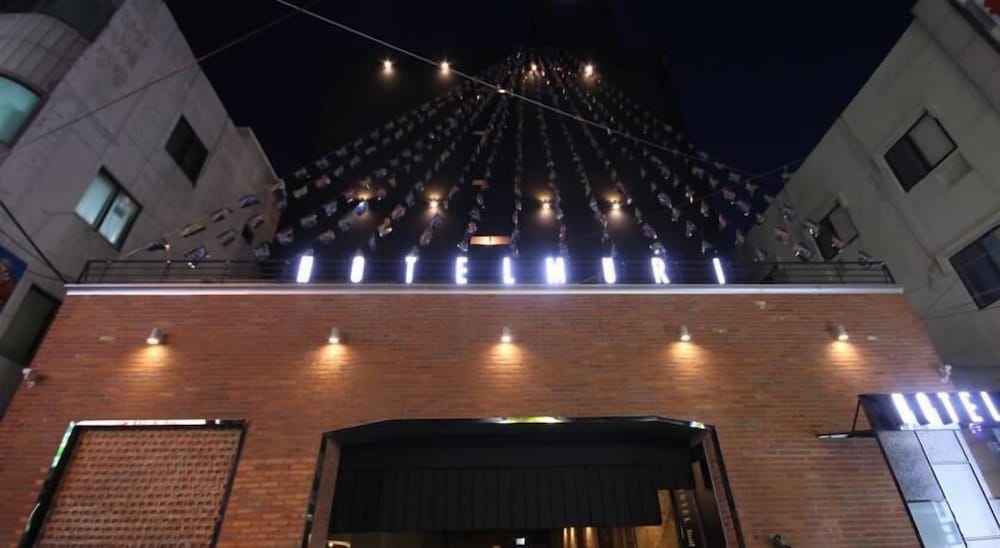 Muri Hotel - carbon neutral hotel in Busan