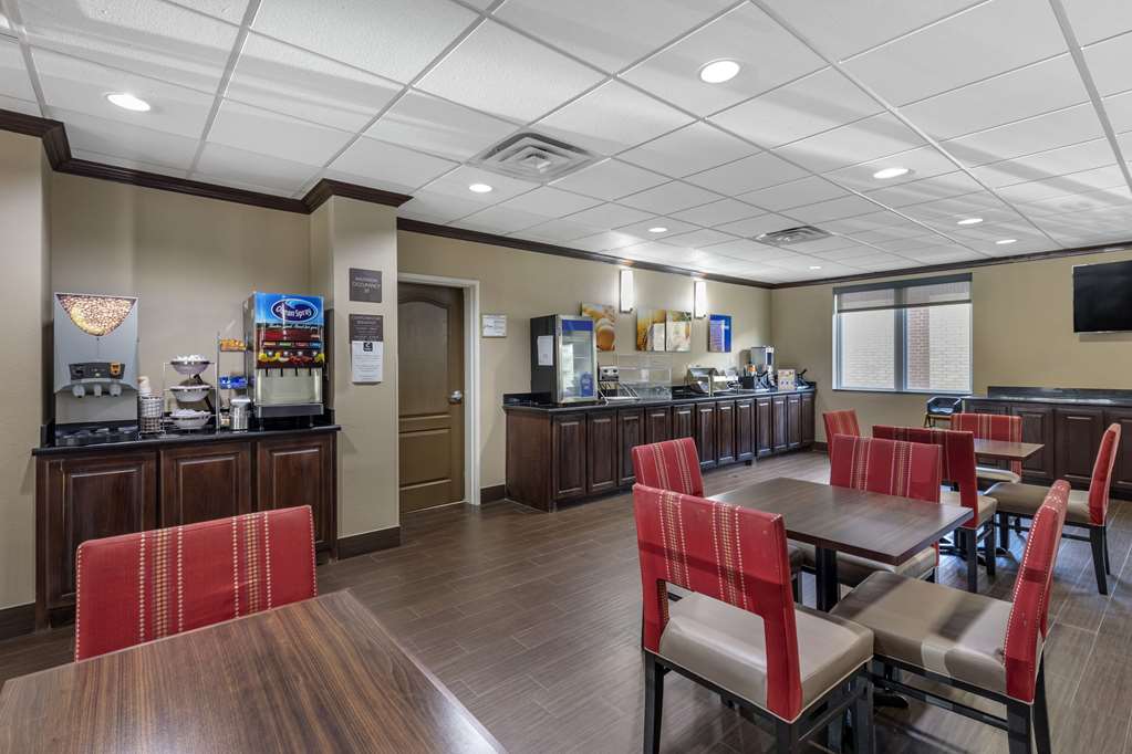 Comfort Suites Plano Dallas North - photo 26