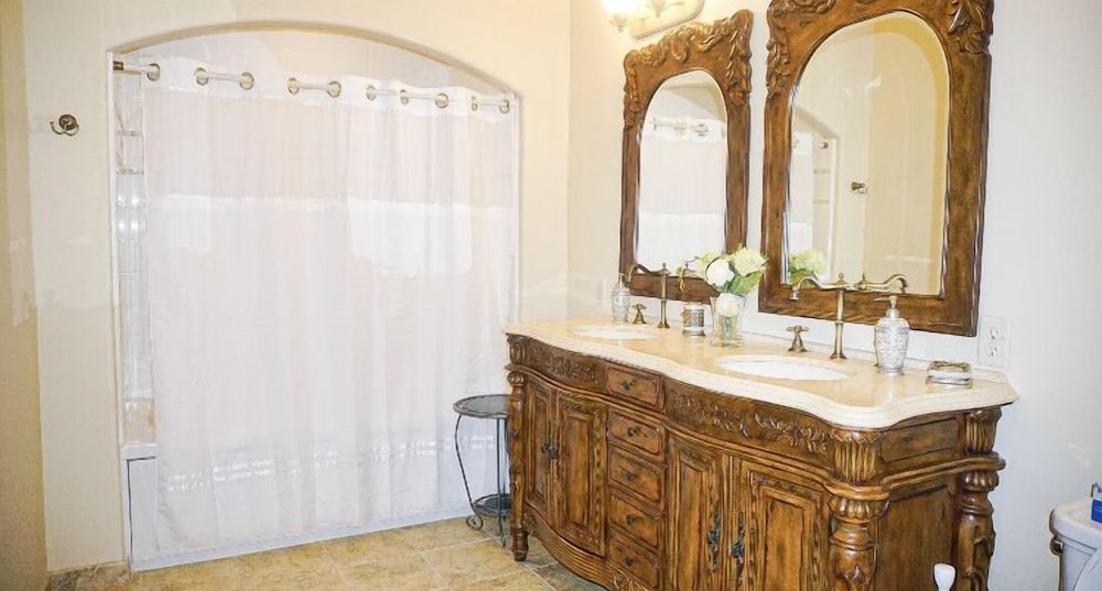River Rd. Mansion - photo 20