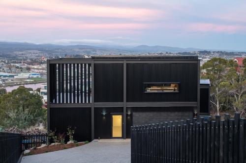Tamar Views — hotel in Invermay