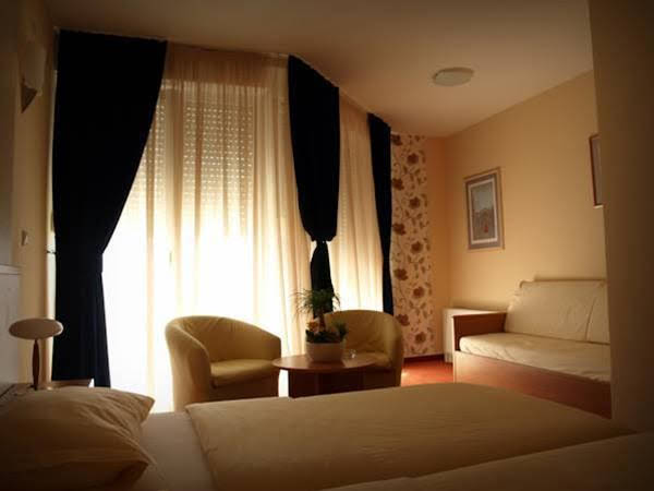 Hotel Neva - carbon neutral hotel in Podstrana