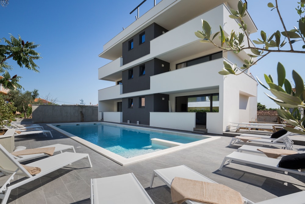 Mirabilis Residence — 4-Star Luxury Hotel in Zadar, Croatia