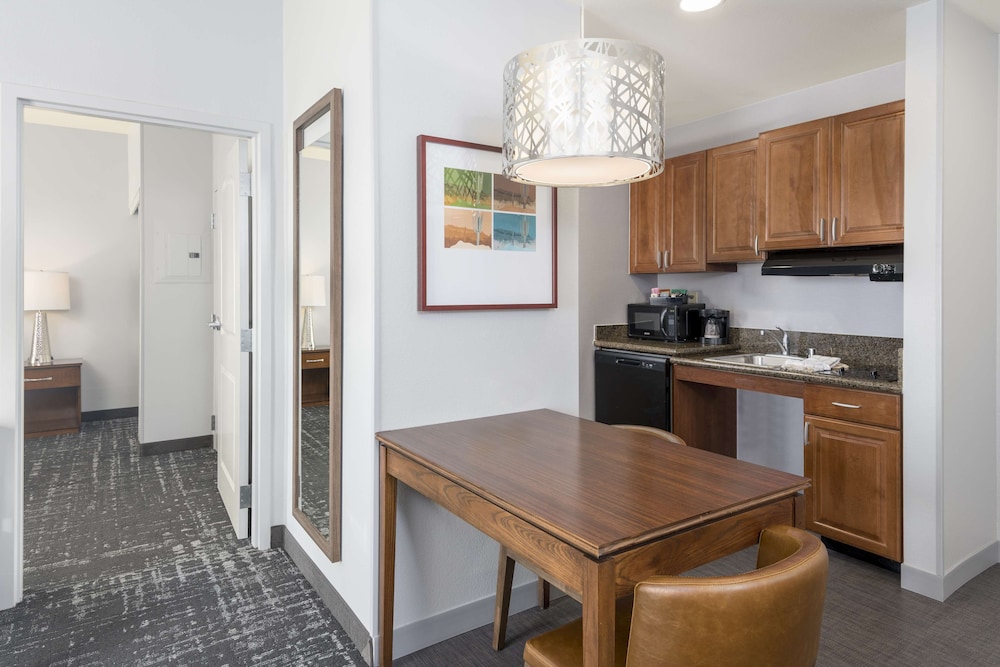 Homewood Suites by Hilton Phoenix North Happy Valley - photo 22