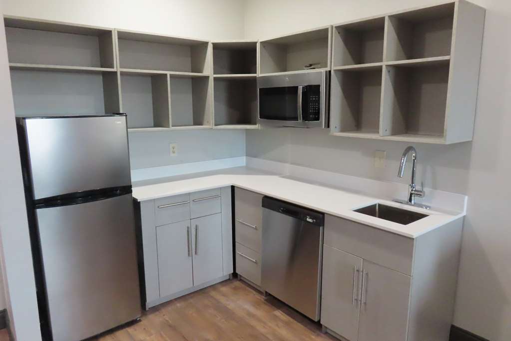 Best Western Heritage Inn Suites - photo 13