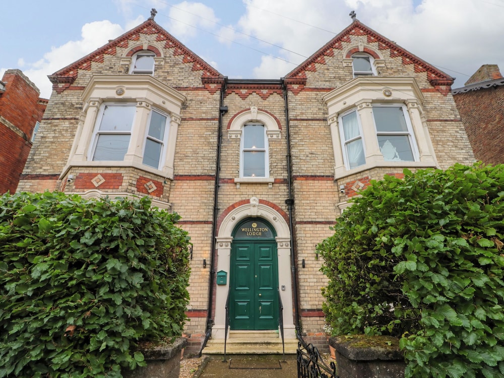 Wellington Lodge — 4-Star Luxury Hotel in Bridlington, United Kingdom