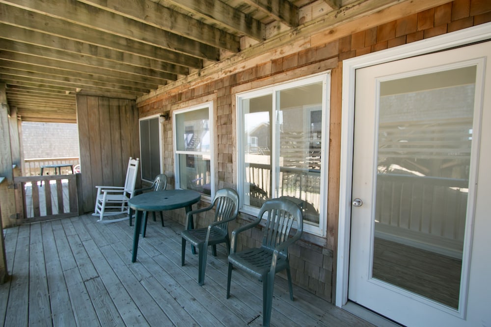 Outer Banks Motel - photo 26