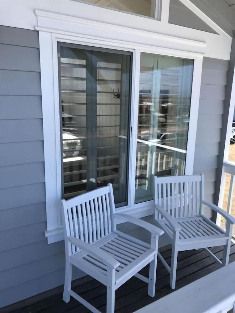 Bandon Marina Inn - photo 84