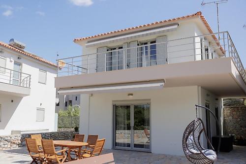 Ammos Village Maurovouni in Gytheio, Greece