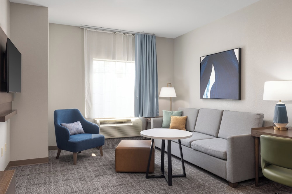 Staybridge Suites Bentonville Rogers by IHG - photo 10