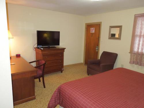Slumberland Motel Mount Holly - photo 15
