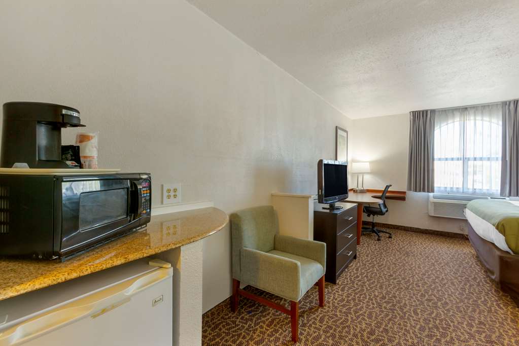 Quality Inn Alexis Rd - photo 22