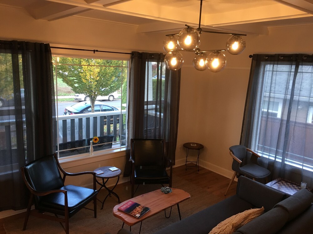 The Alberta Petite Hotel - photo 54