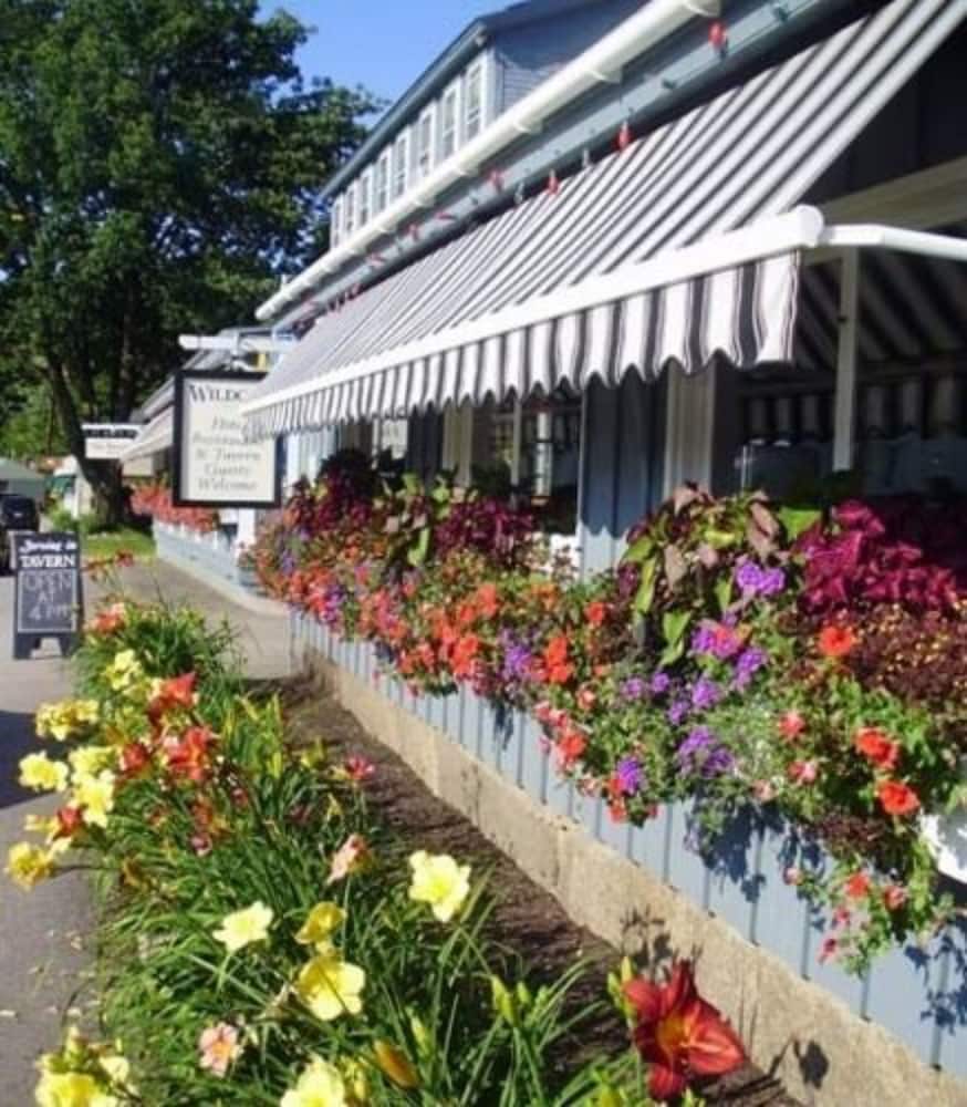 Wildcat Inn & Tavern - photo 17