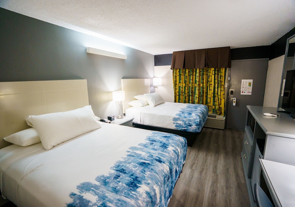 Lx Hotel Powered by ACW Circle - photo 35