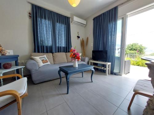 Eva’s place in Lixouri, Greece