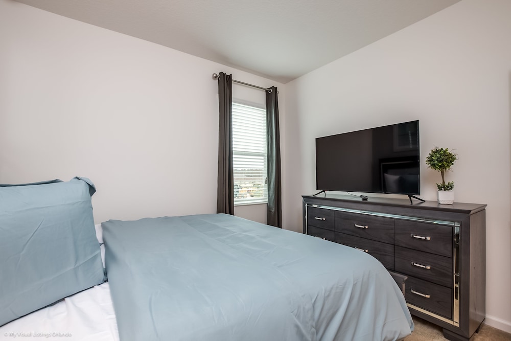 10 Bedroom 8 Bathroom Sonoma Resort Villa Kissimmee - photo 11