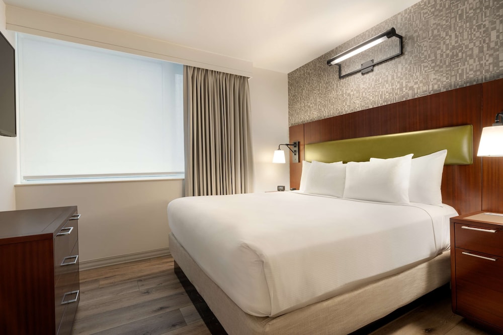 DoubleTree by Hilton New York Downtown - photo 7