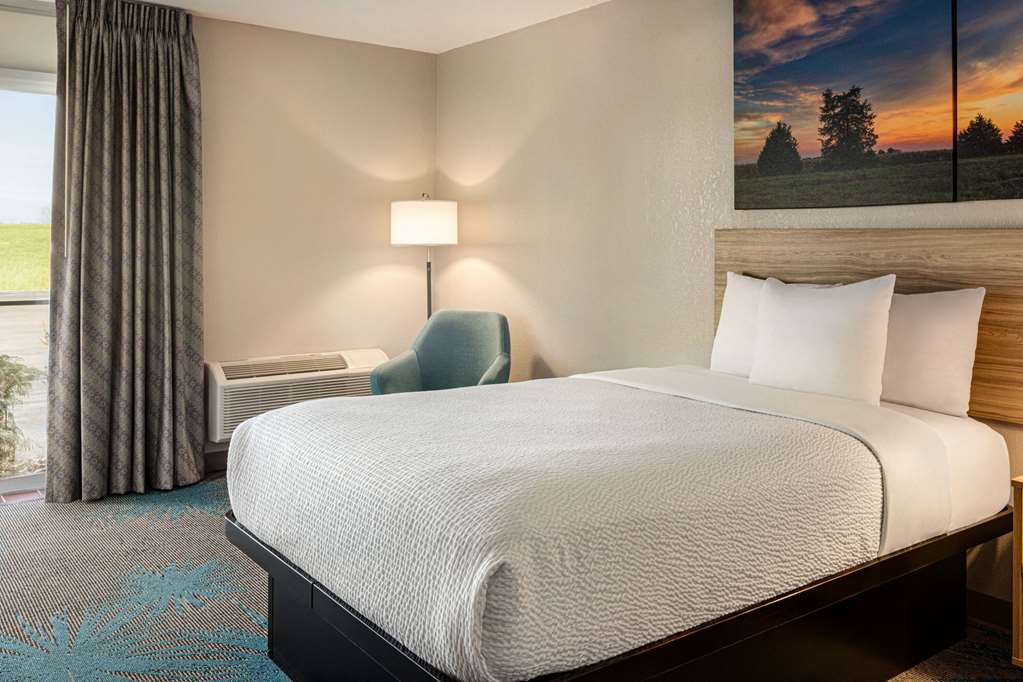 Days Inn by Wyndham Grand Island I 80 - photo 18