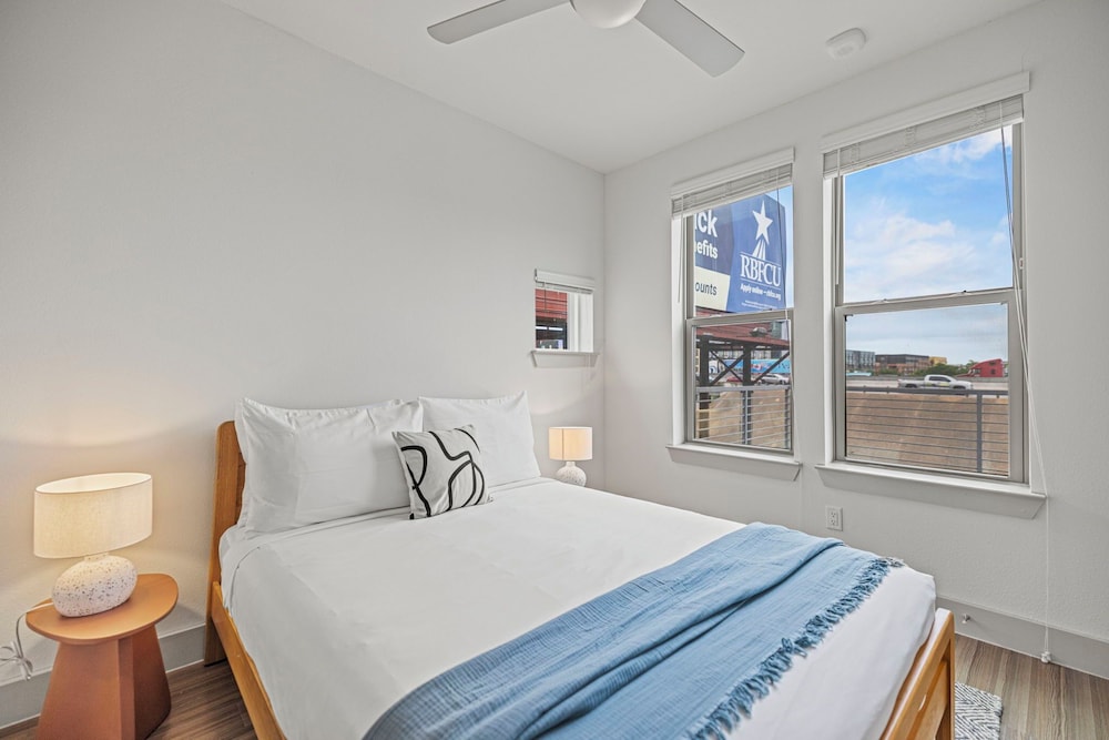 Placemakr Downtown Austin - photo 47