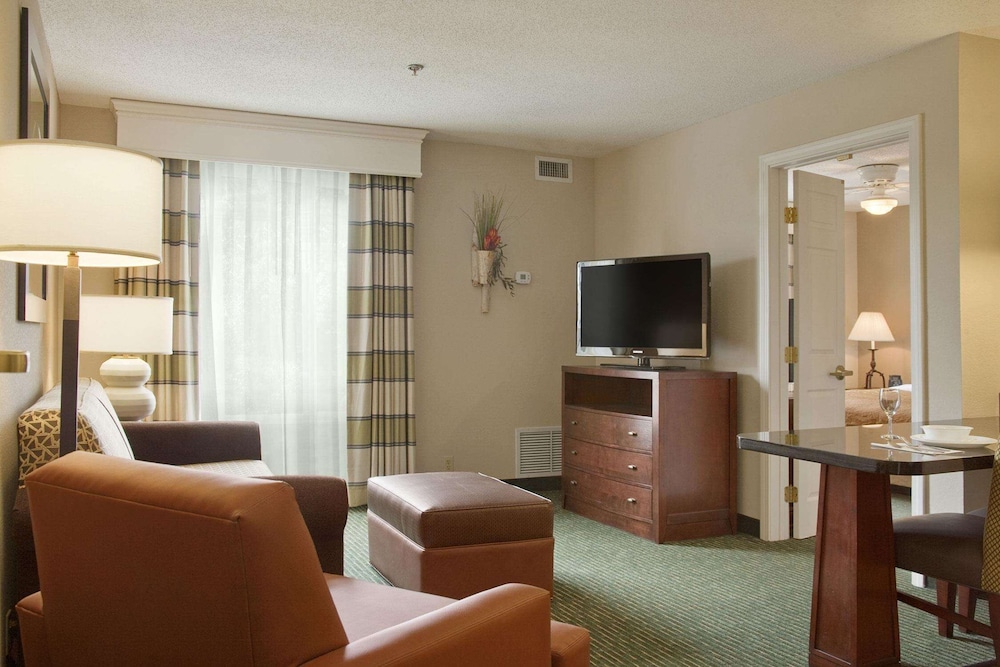 Homewood Suites by Hilton Hartford Farmington - photo 7