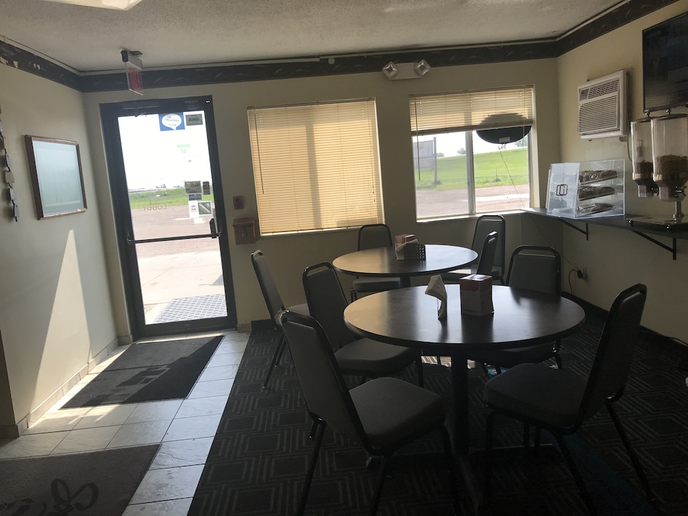 Smart Choice Inn - last minute hotel in Plankinton