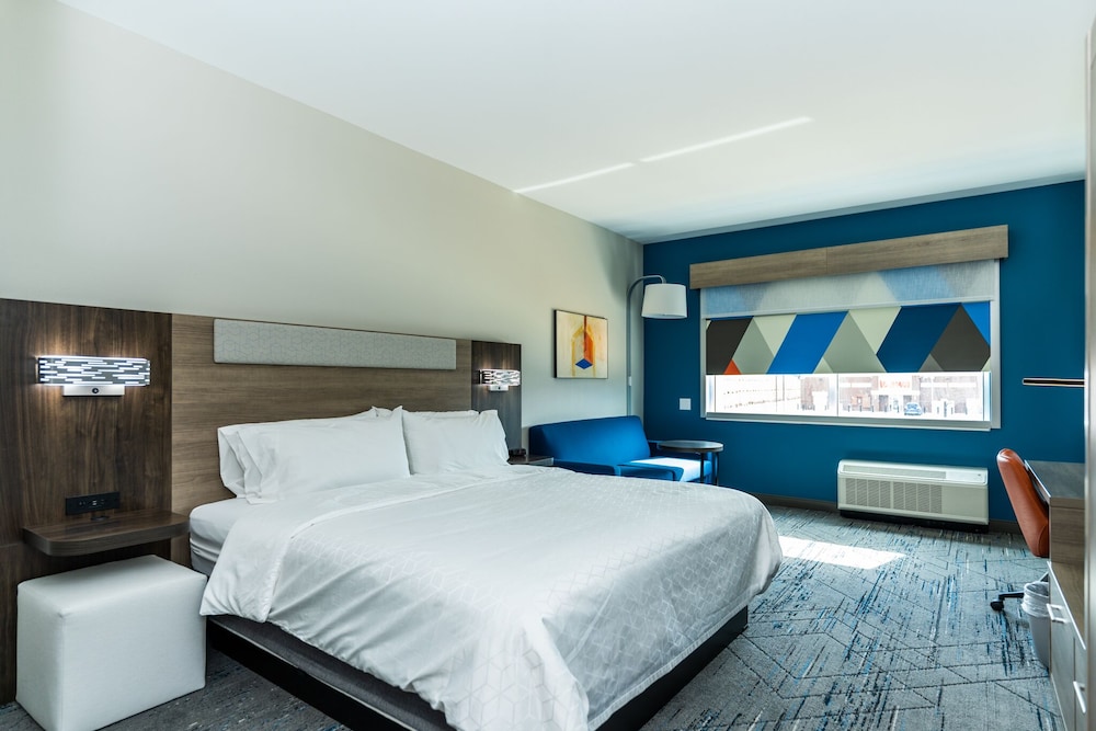 Holiday Inn Express & Suites Charlottesville by IHG - photo 32