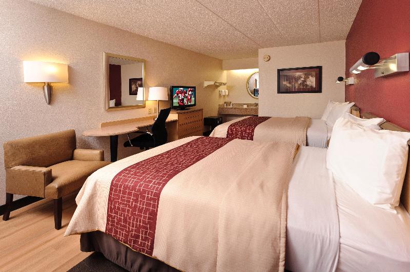 Red Roof Inn Parkersburg - photo 19