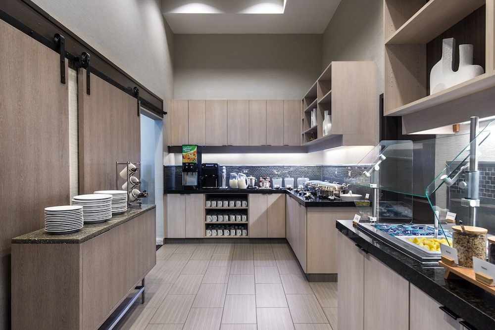 Residence Inn Tempe Downtown University - photo 35
