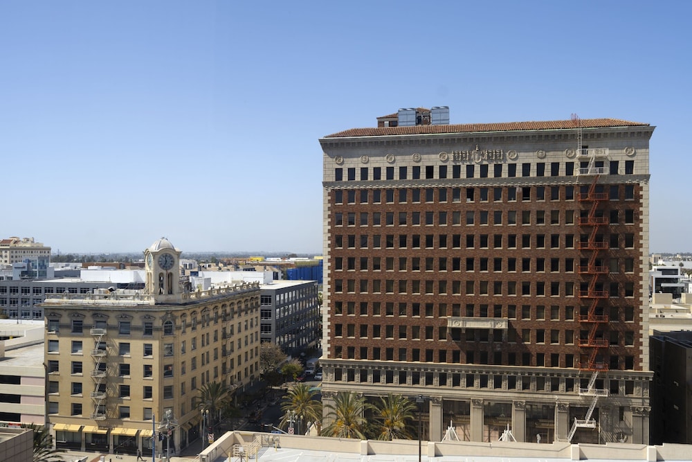 Marriott Long Beach Downtown - photo 43