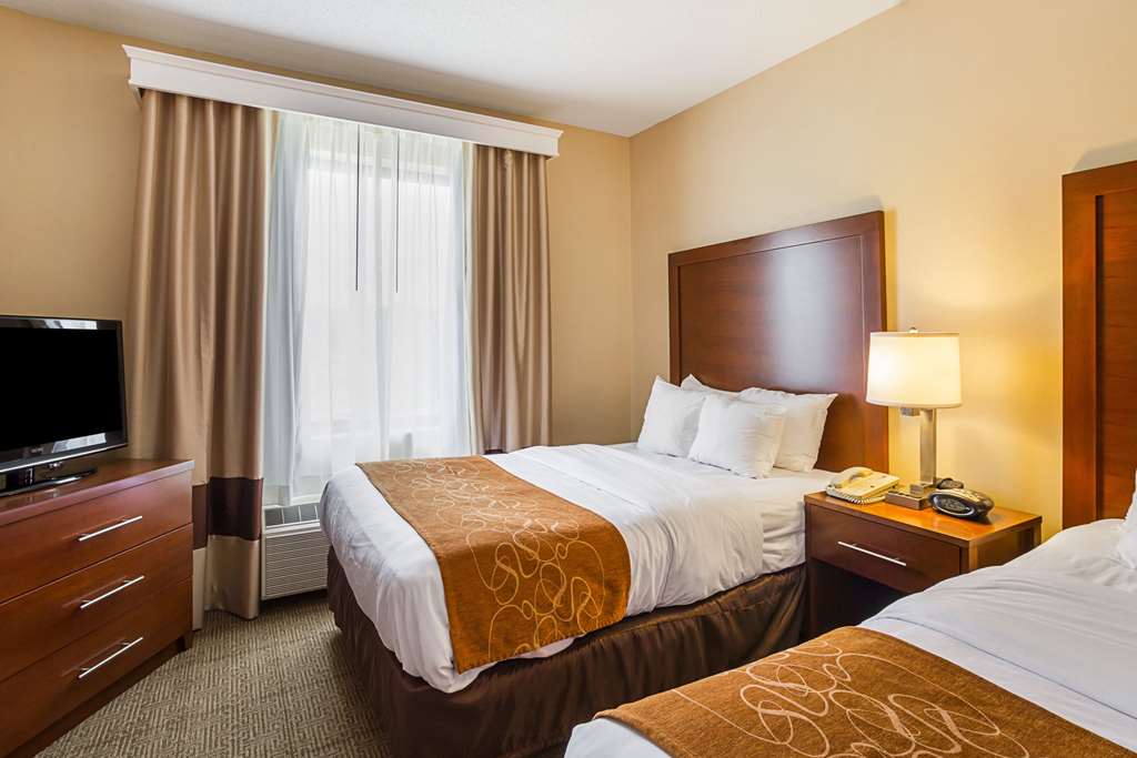 Comfort Suites Twinsburg - photo 22
