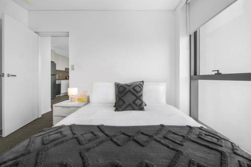 Cosy 1 Bed 41st Floor City Views — 4-Star Luxury Hotel in Brisbane, Australia