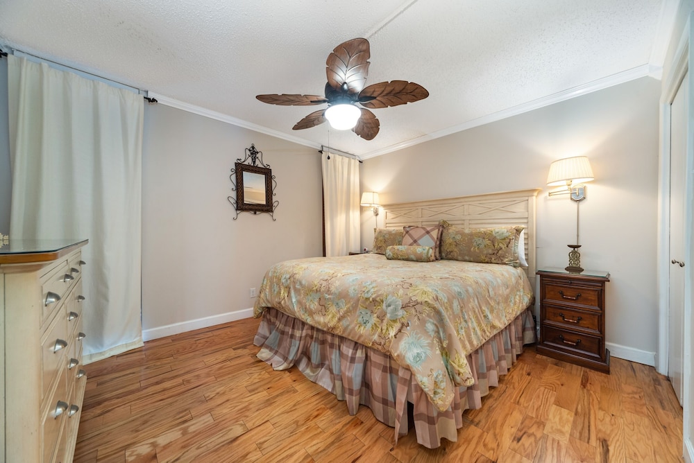 Edgewater Beach and Golf Resort by Resort Collection IV Panama City Beach - photo 26