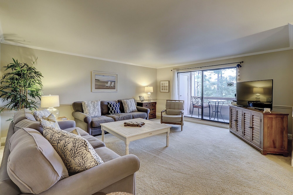 924 Cutter Court at The Sea Pines Resort - featured photo