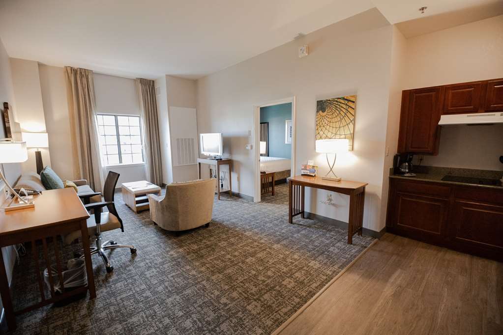 Sonesta ES Suites Baton Rouge University at Southgate - photo 16