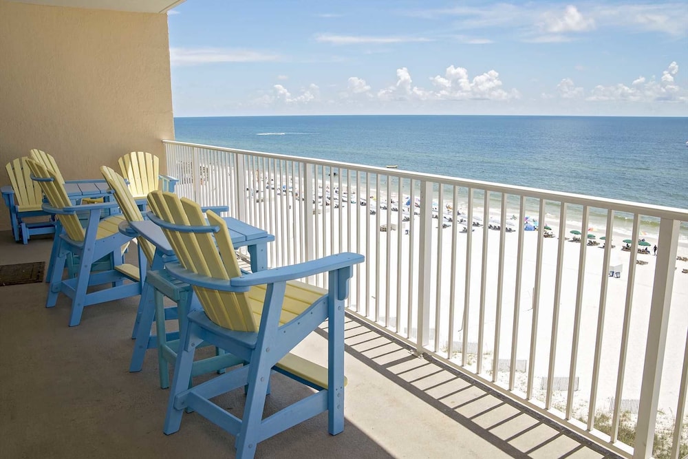 San Carlos 706 3 Bedrooms 3 Bathrooms Condo — 4-Star Luxury Hotel in Gulf Shores, United States