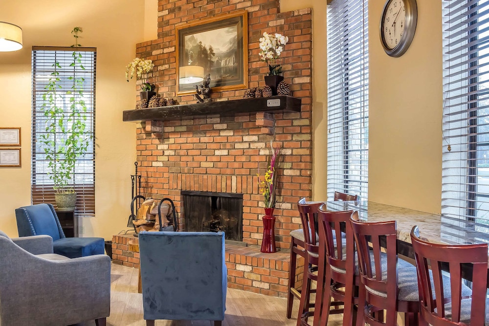 Quality Inn Pinetop Lakeside - photo 2