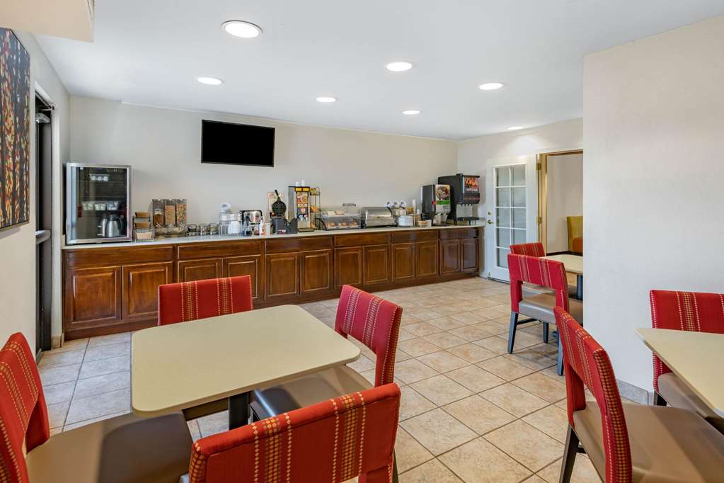 Baymont by Wyndham Farmington - photo 29