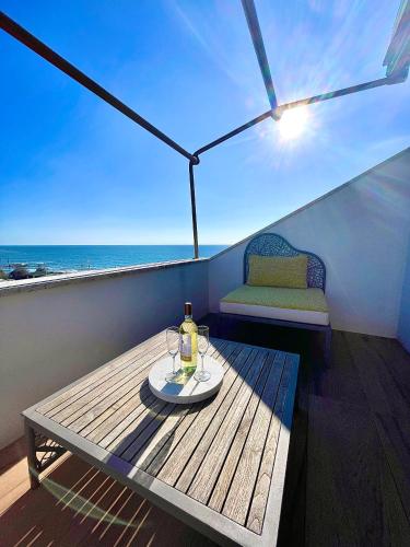 La Casa da'Mare un attico di charme vista mare — 4-Star Luxury Hotel in Anzio, Italy