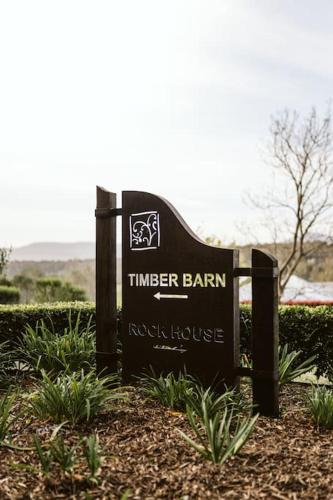 Picturesque Barn located on the Shoalhaven River — Nowra — photo 2