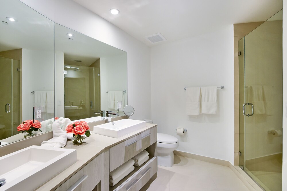 Contemporary Beach Resort Condos - photo 120
