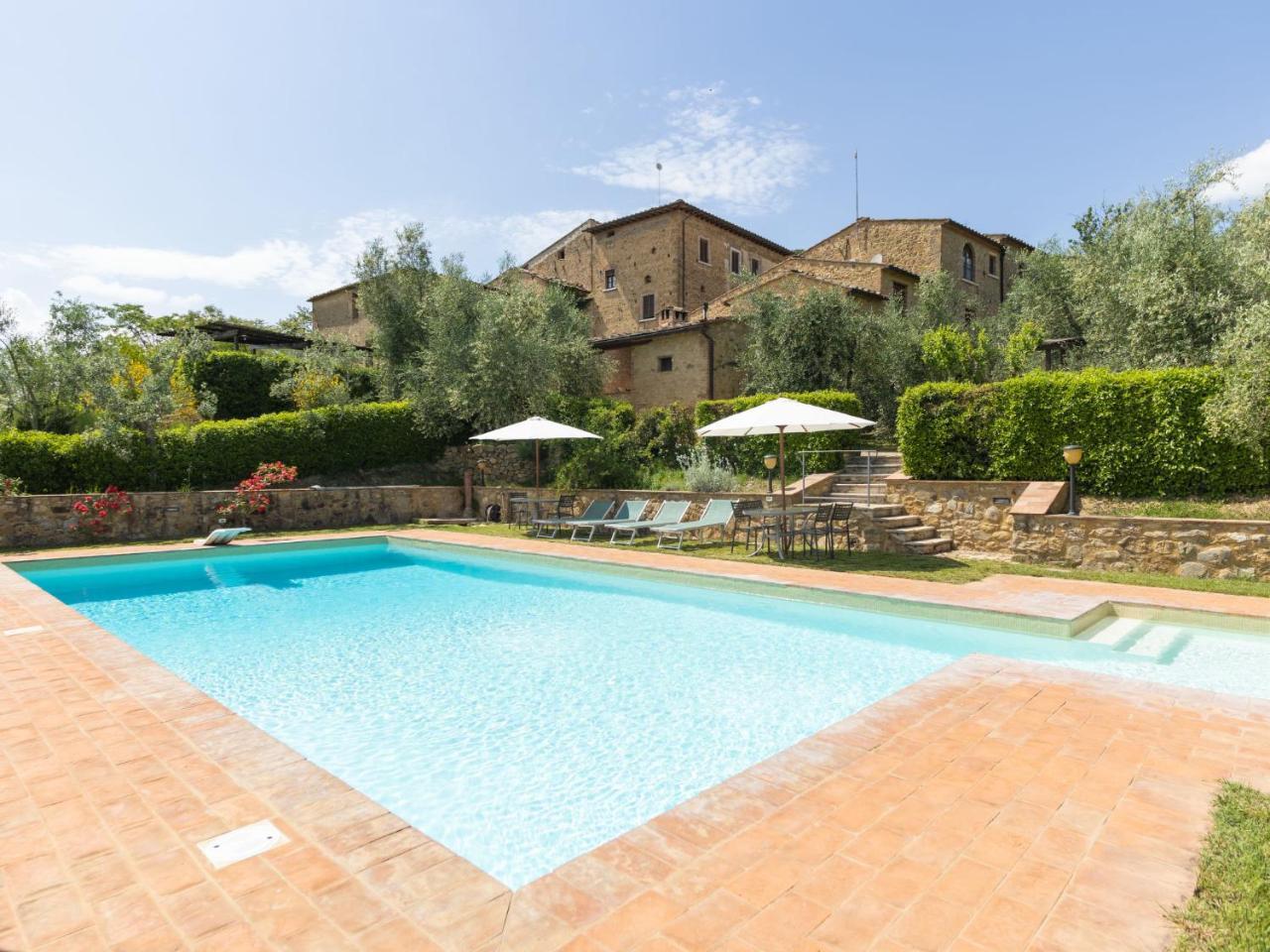 Apartment Il Forno by Interhome — 4-Star Luxury Hotel in Poggibonsi, Italy